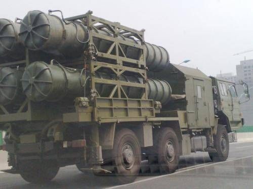 Tên lửa phòng không HQ-16A (YL-80 xuất khẩu) của Trung Quốc